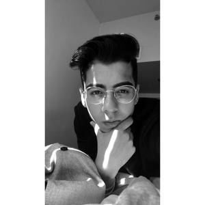 Meet your Posher, Ishaan